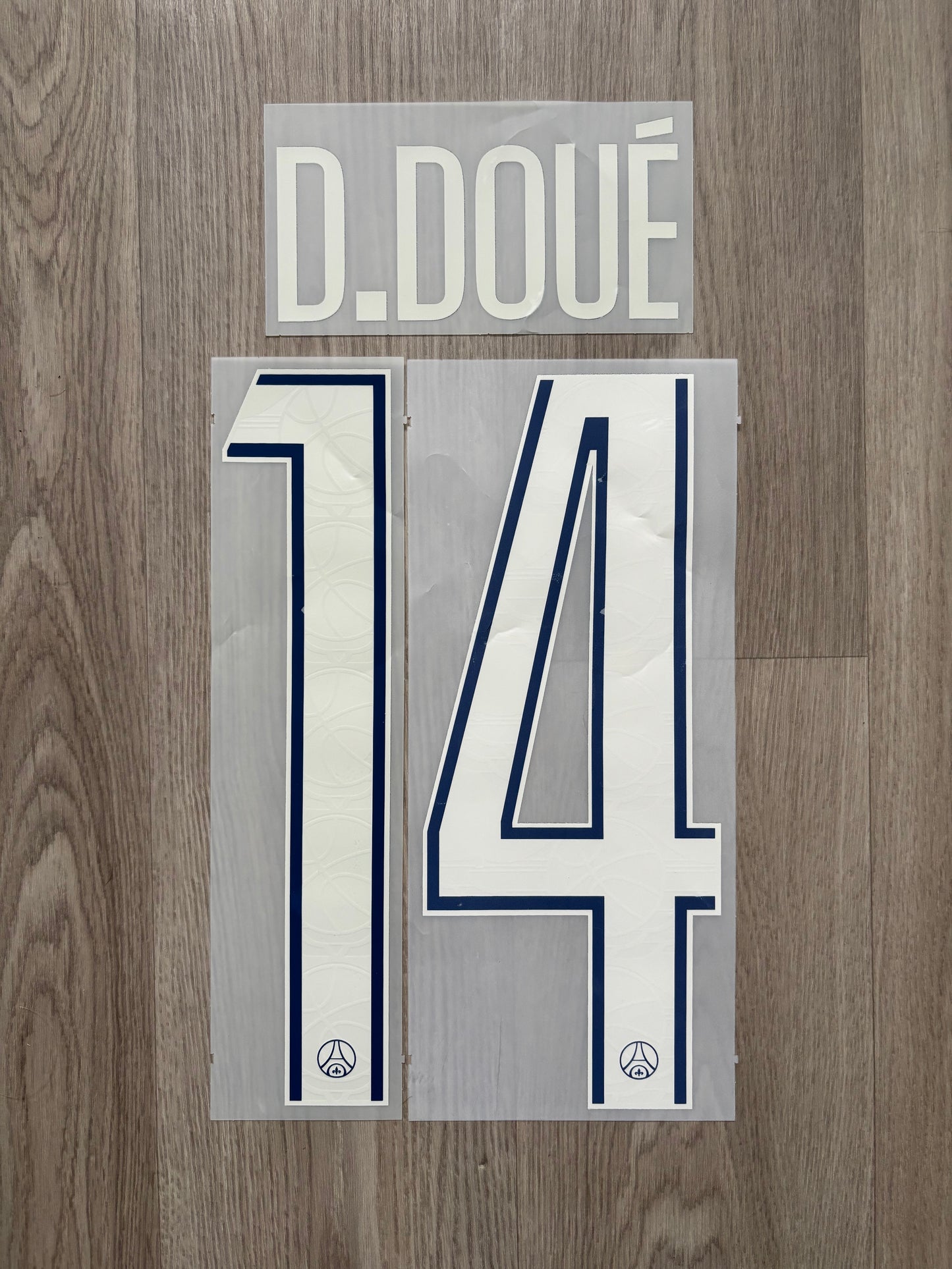 Flocage Officiel PSG Paris Saint Germain Doué Fourth 2024/2025