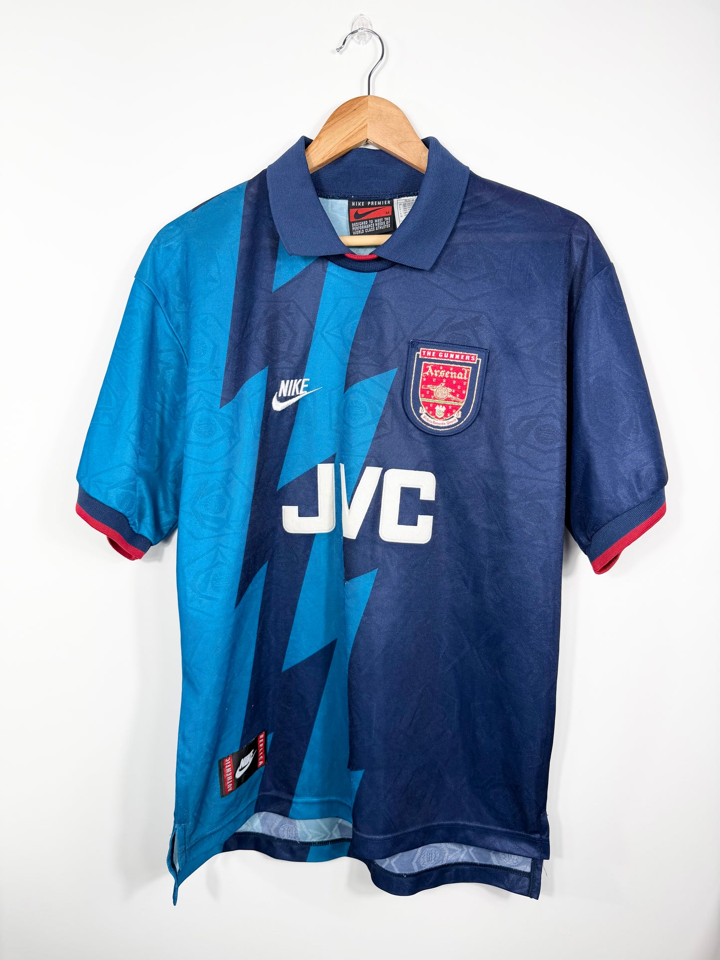 Maillot Extérieur Arsenal Bergkamp saison 1995/1996