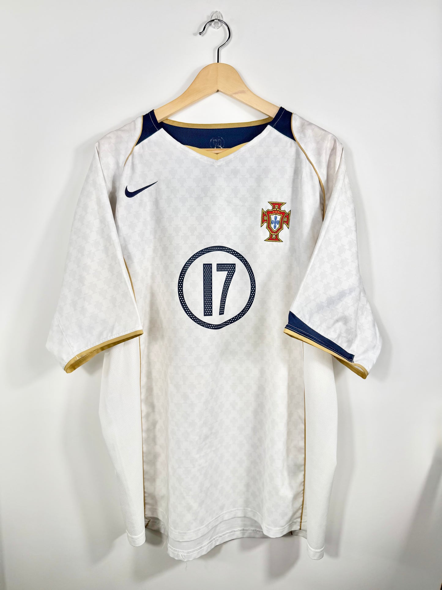 Maillot Extérieur Portugal Ronaldo saison 2004