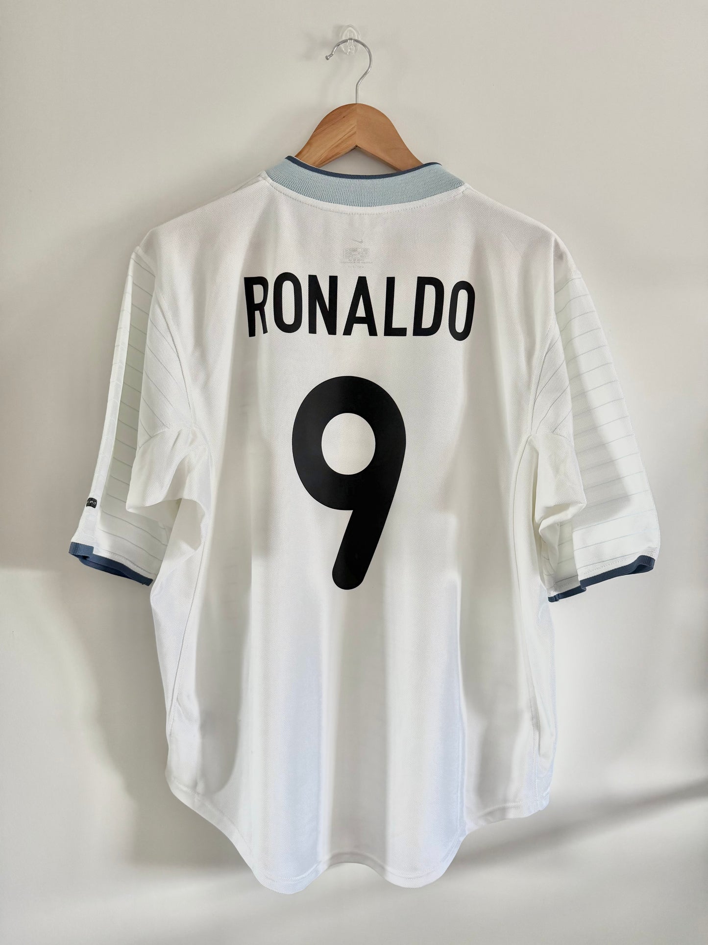 Maillot Extérieur Inter Milan Ronaldo saison 2000/2001