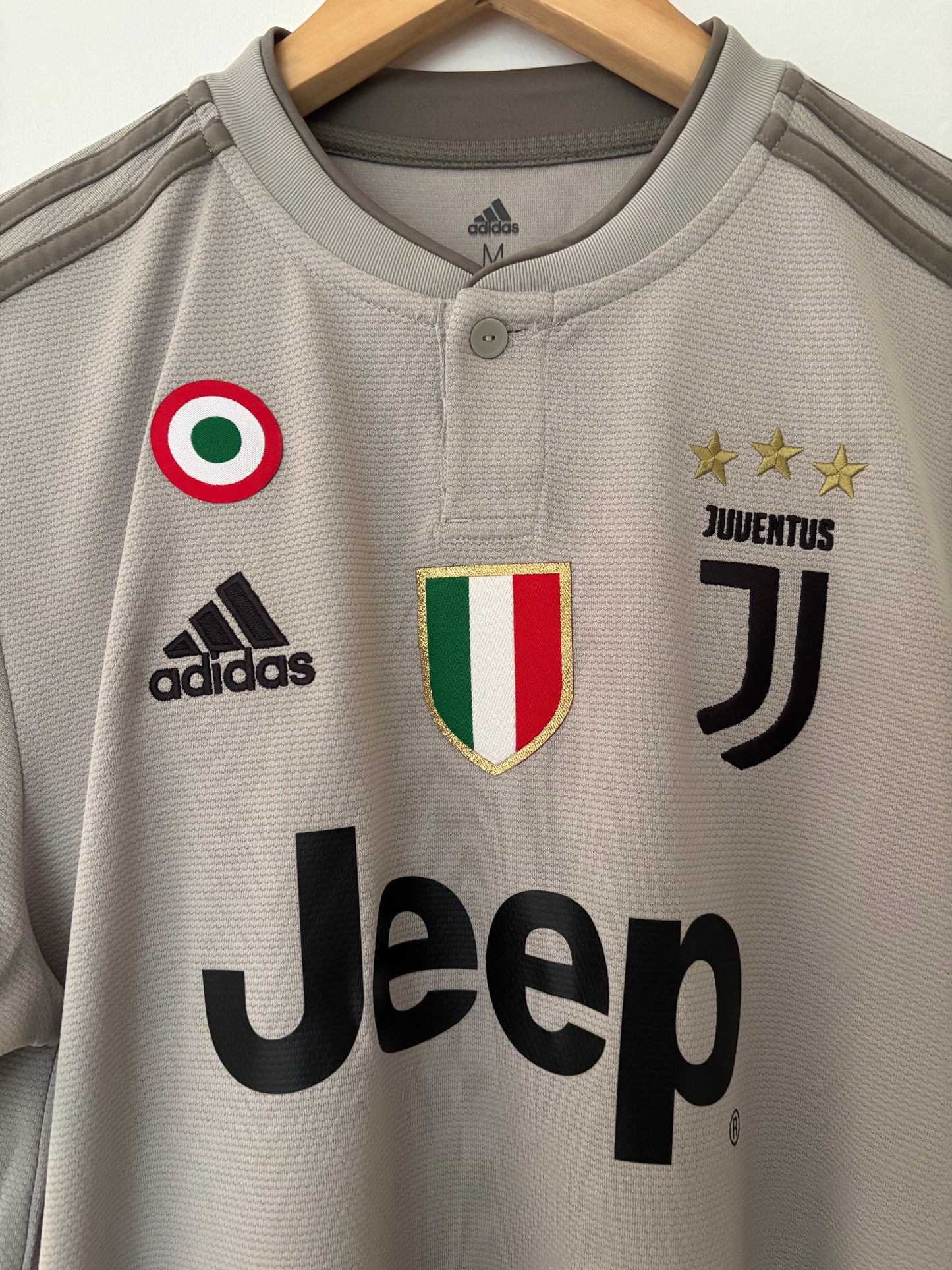 Maillot Extérieur Juventus Ronaldo saison 2018/2019