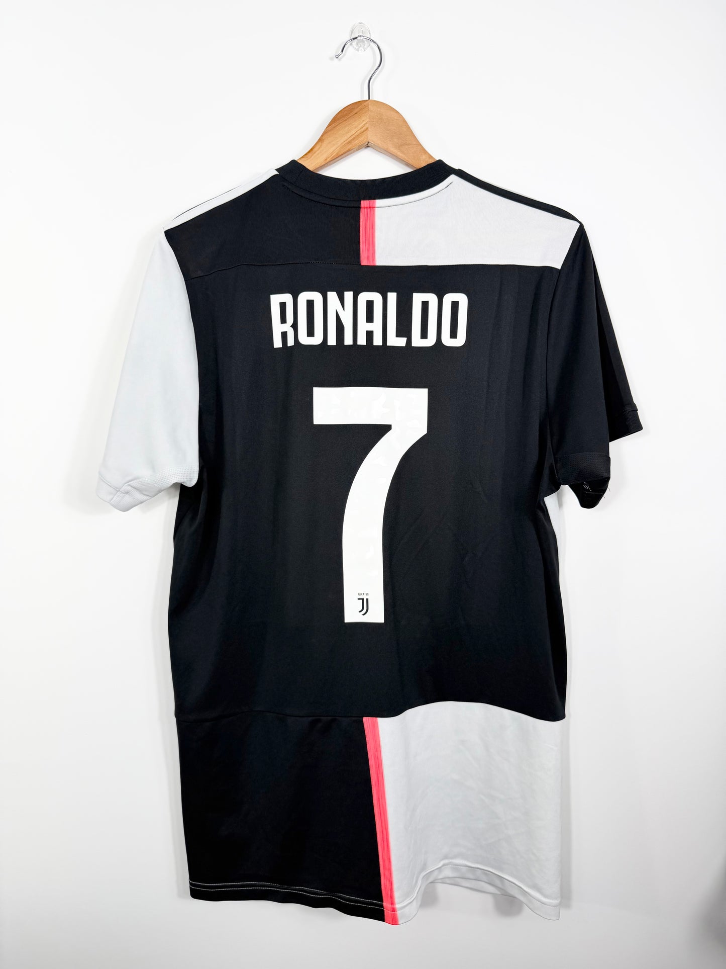 Maillot Domicile Juventus Ronaldo saison 2019/2020