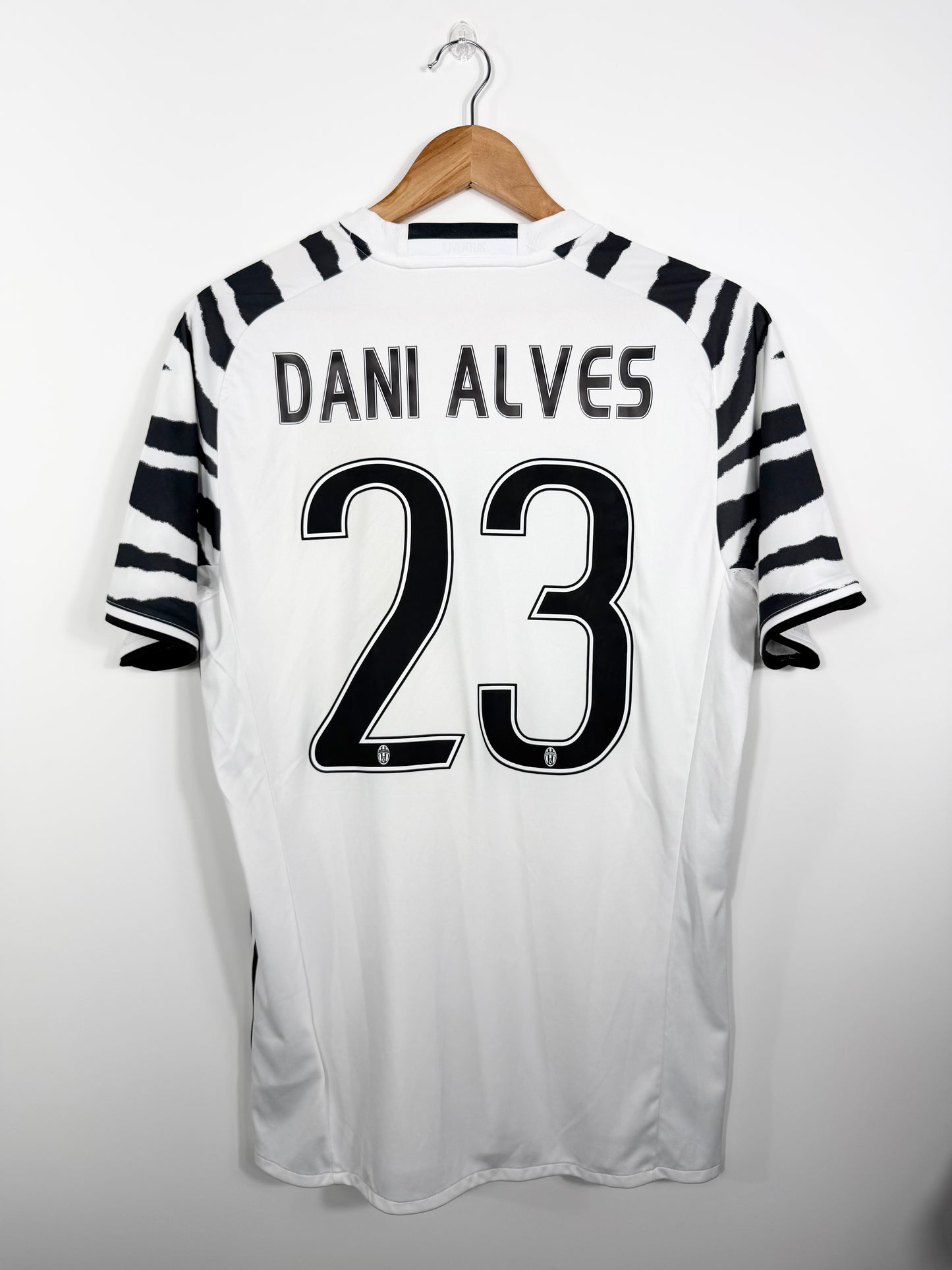 Maillot Third Juventus Dani Alves saison 2016/2017