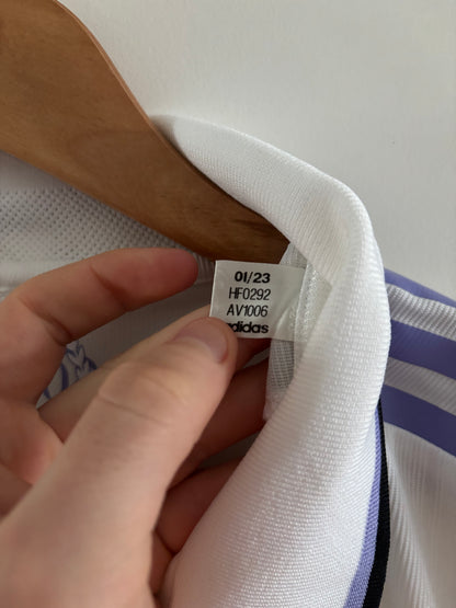 Maillot Domicile Réal Madrid Benzema édition Ballon D’Or 2022/2023