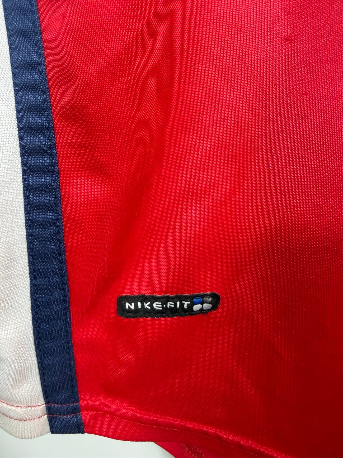 Maillot Domicile Arsenal Bergkamp saison 1998/1999