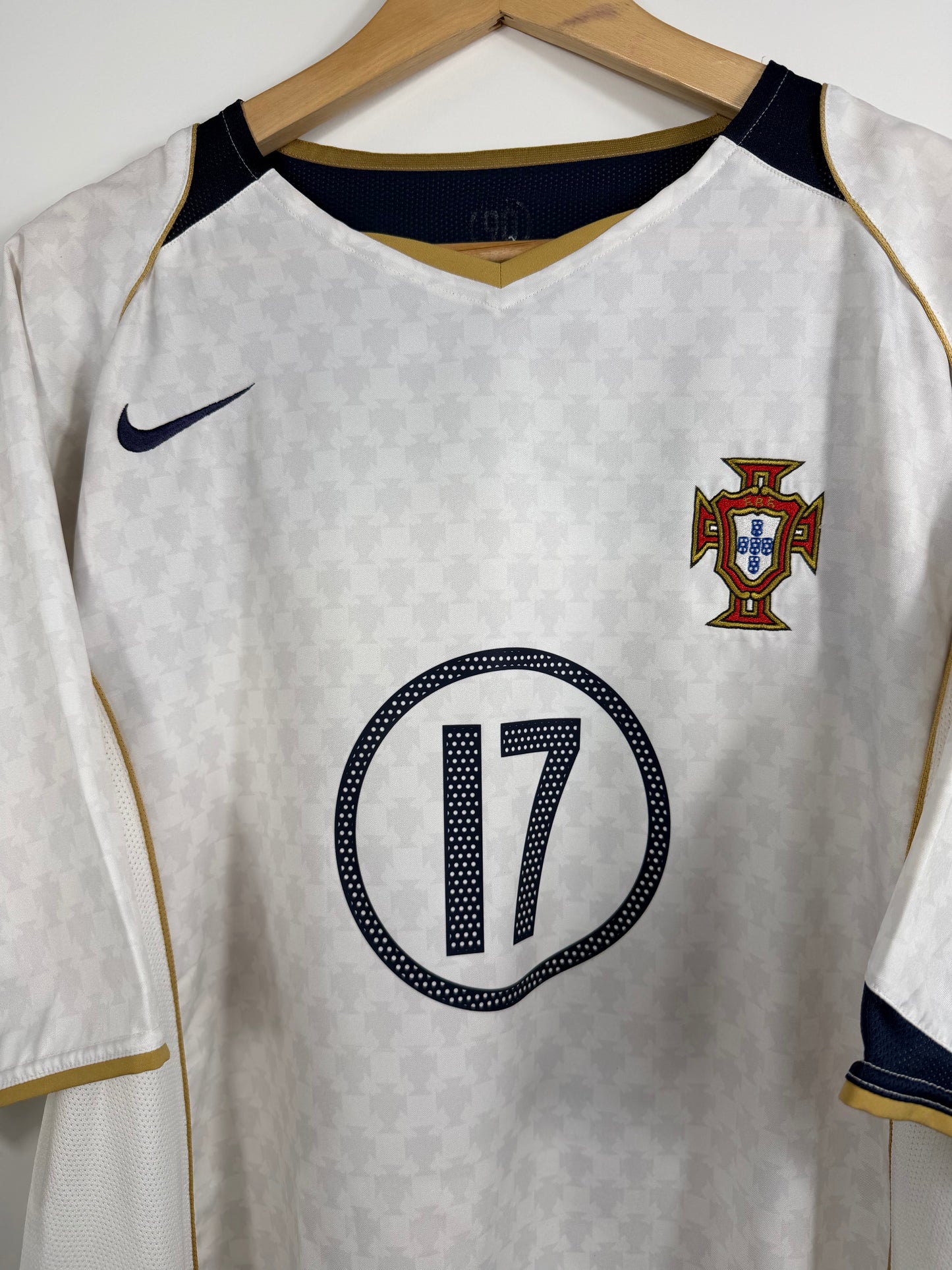 Maillot Extérieur Portugal Ronaldo saison 2004
