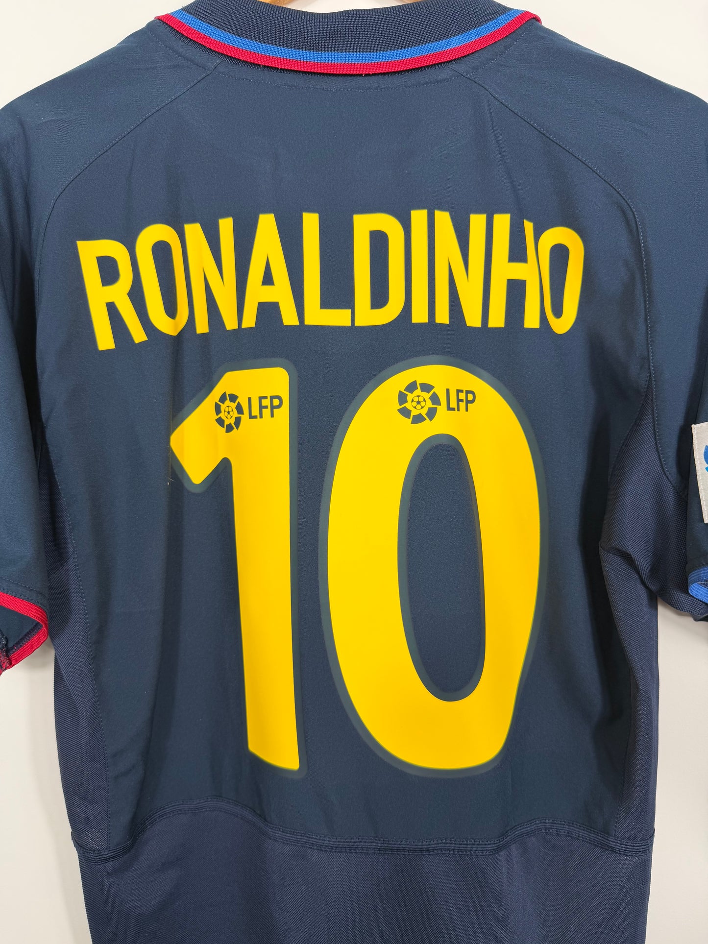 Maillot Extérieur FC Barcelone Ronaldinho saison 2003/2004